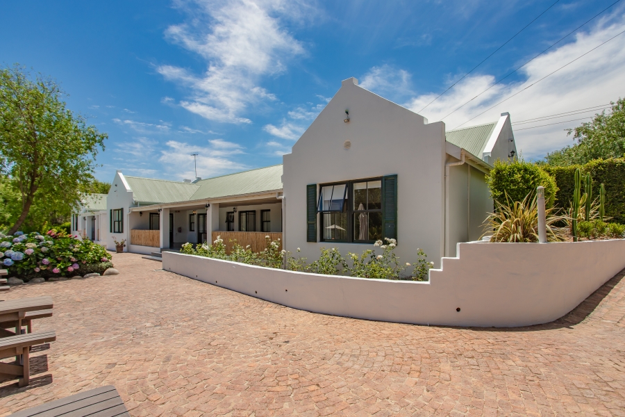 13 Bedroom Property for Sale in Wellington Rural Western Cape